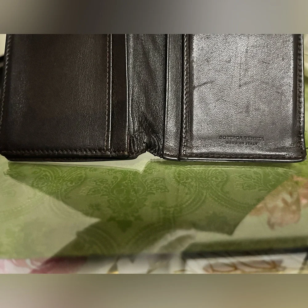 Father’s Day Bottega Veneta Black Woven Leather Wallet